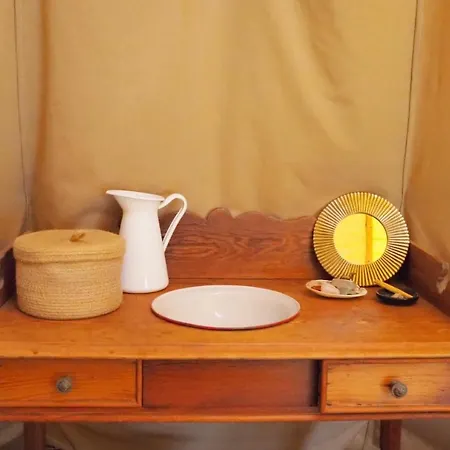 Οργανωμένο κάμπινγκ Teepee Costa Tindaya