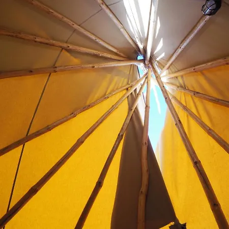 Teepee Costa * 틴다야
